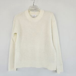 Time and Tru Cream Crew Neck Sweater